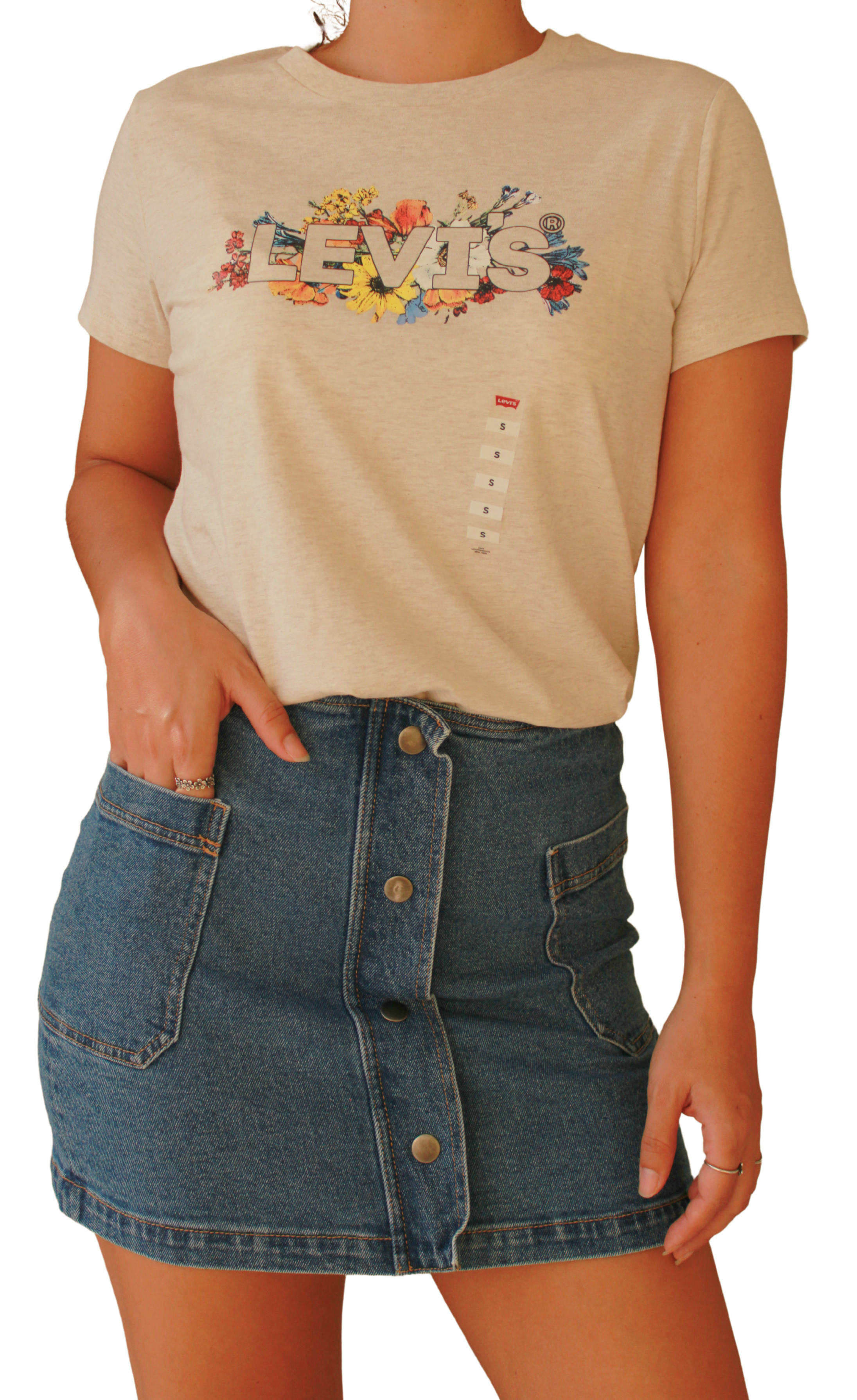 Camiseta Levis Logo Flores