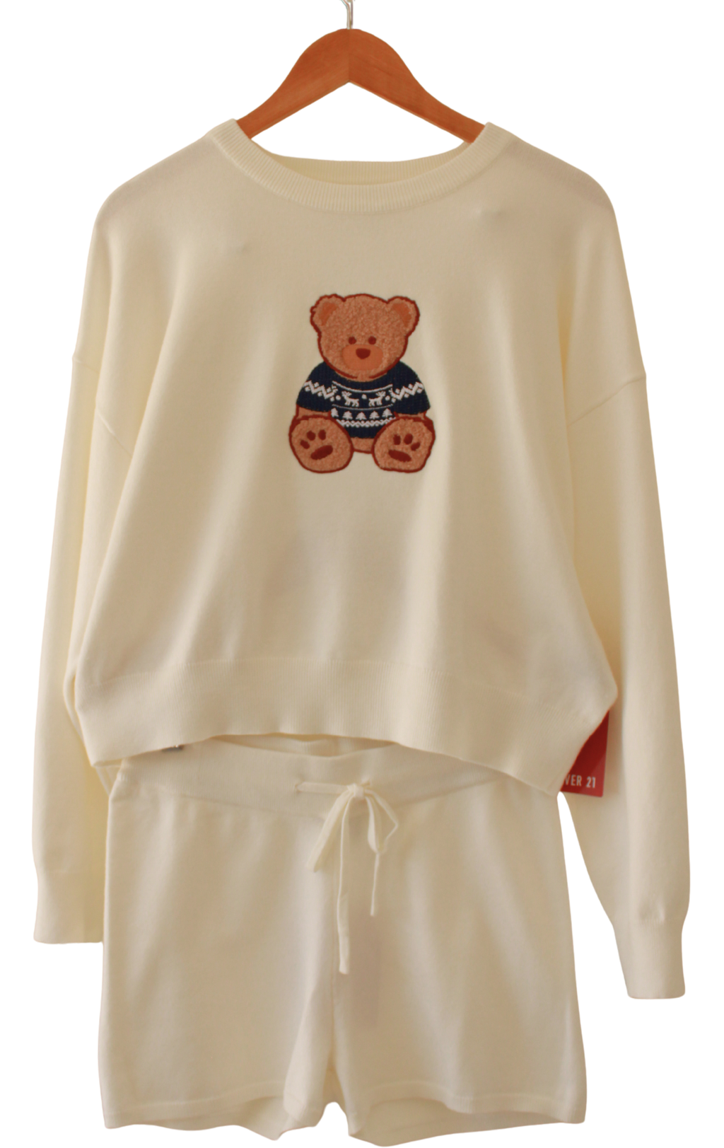 Abrigo Teddy en conjunto con Short