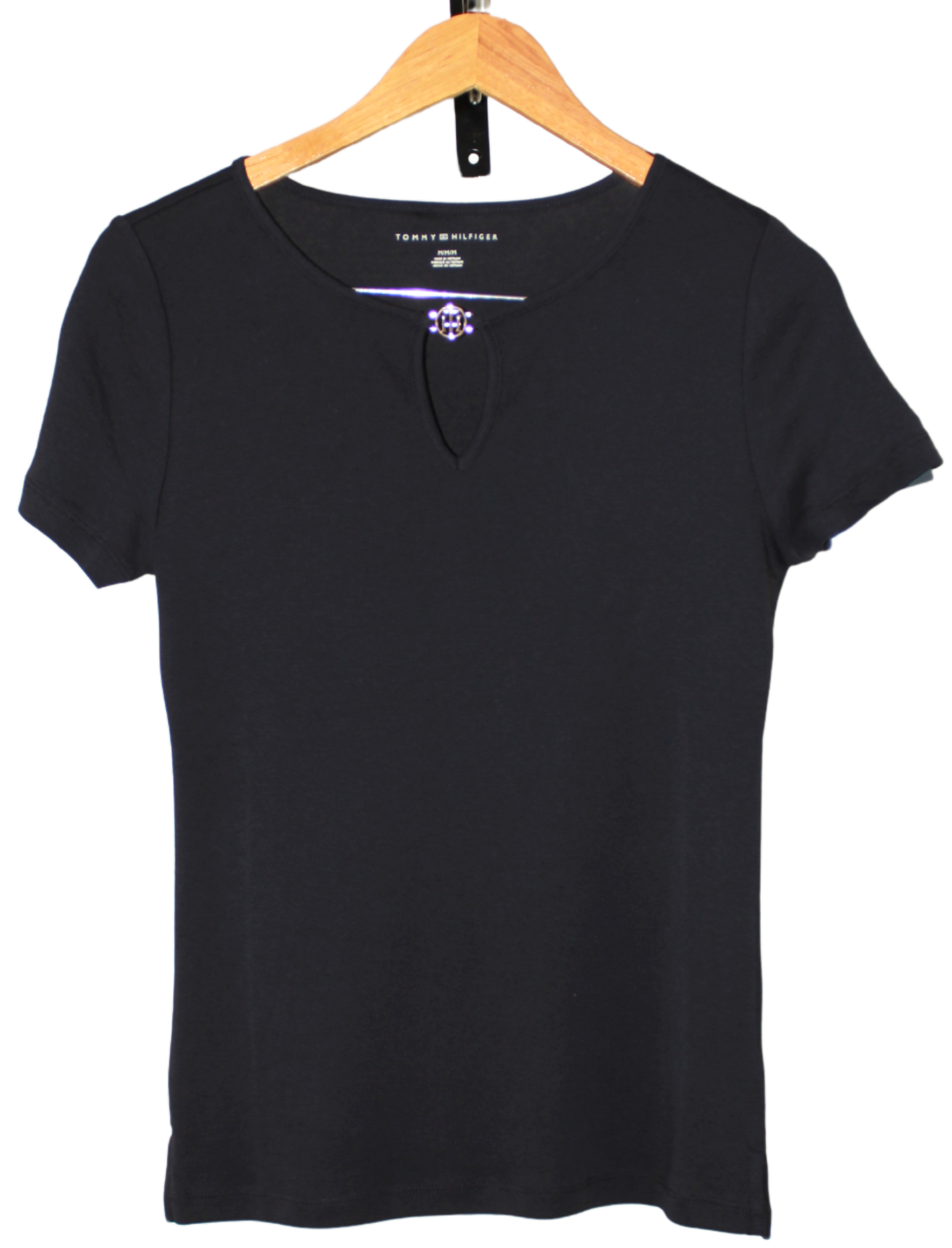 Camiseta Tommy  Hilfiger con Broche